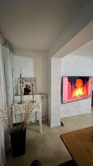 Ein Charmanter Zweifamilienhaus Berlín Exteriér fotografie
